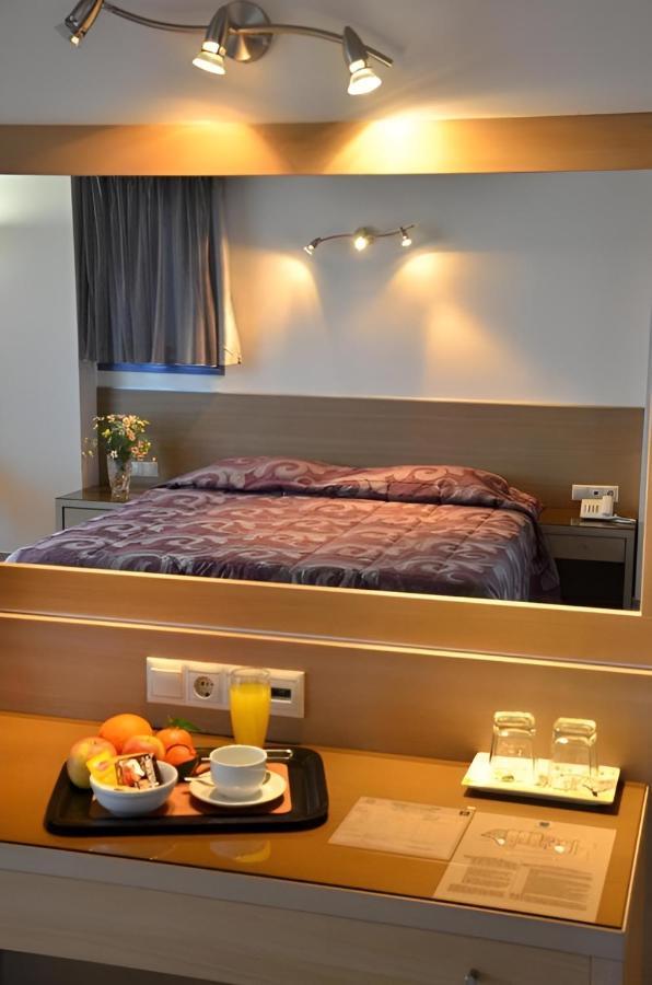 קומוטיני Kyridis Hotel מראה חיצוני תמונה