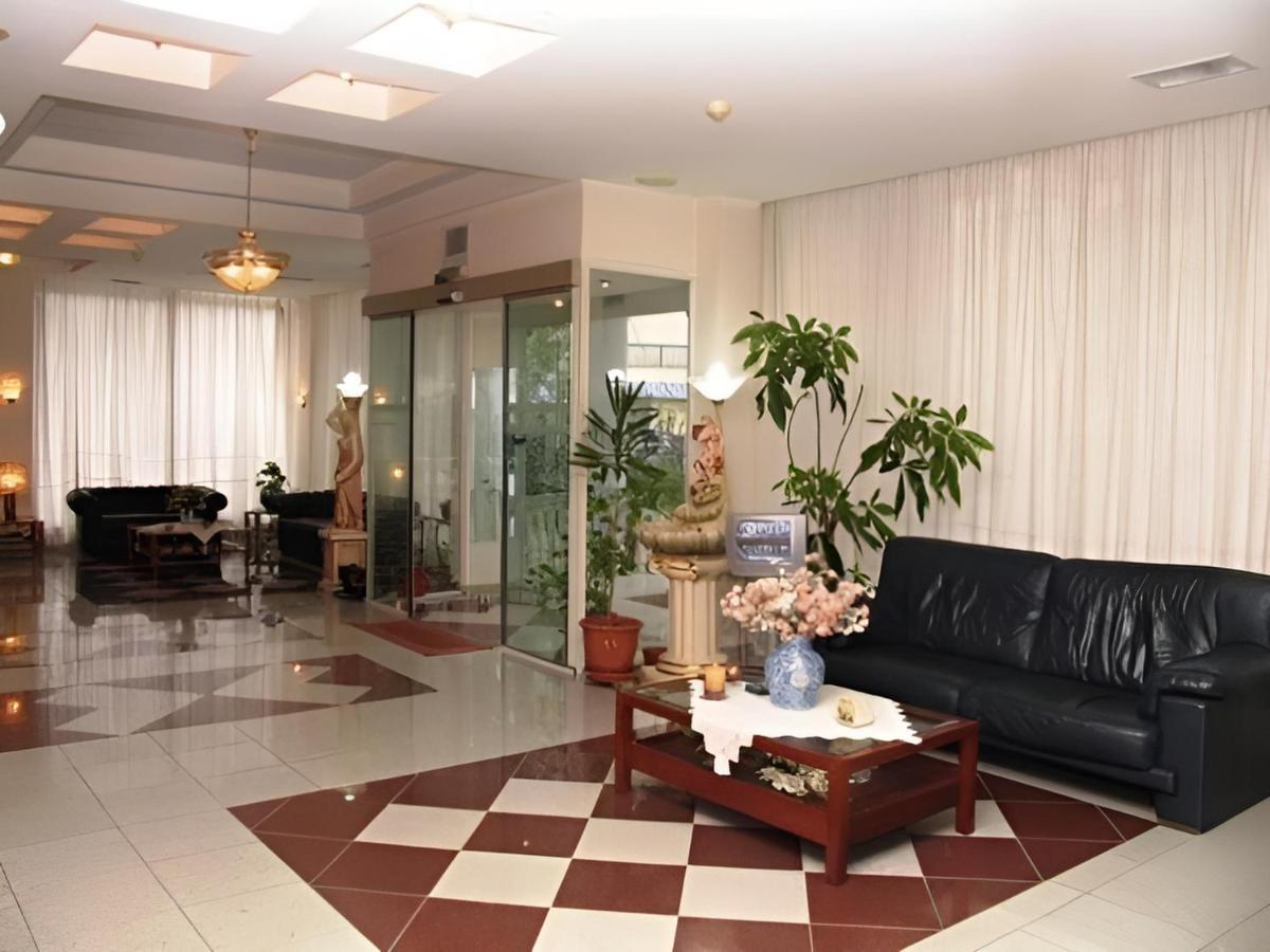 קומוטיני Kyridis Hotel מראה חיצוני תמונה